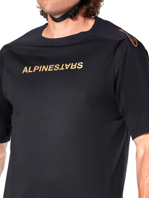 A-Aria Polartec® Switch Jersey – Short Sleeve