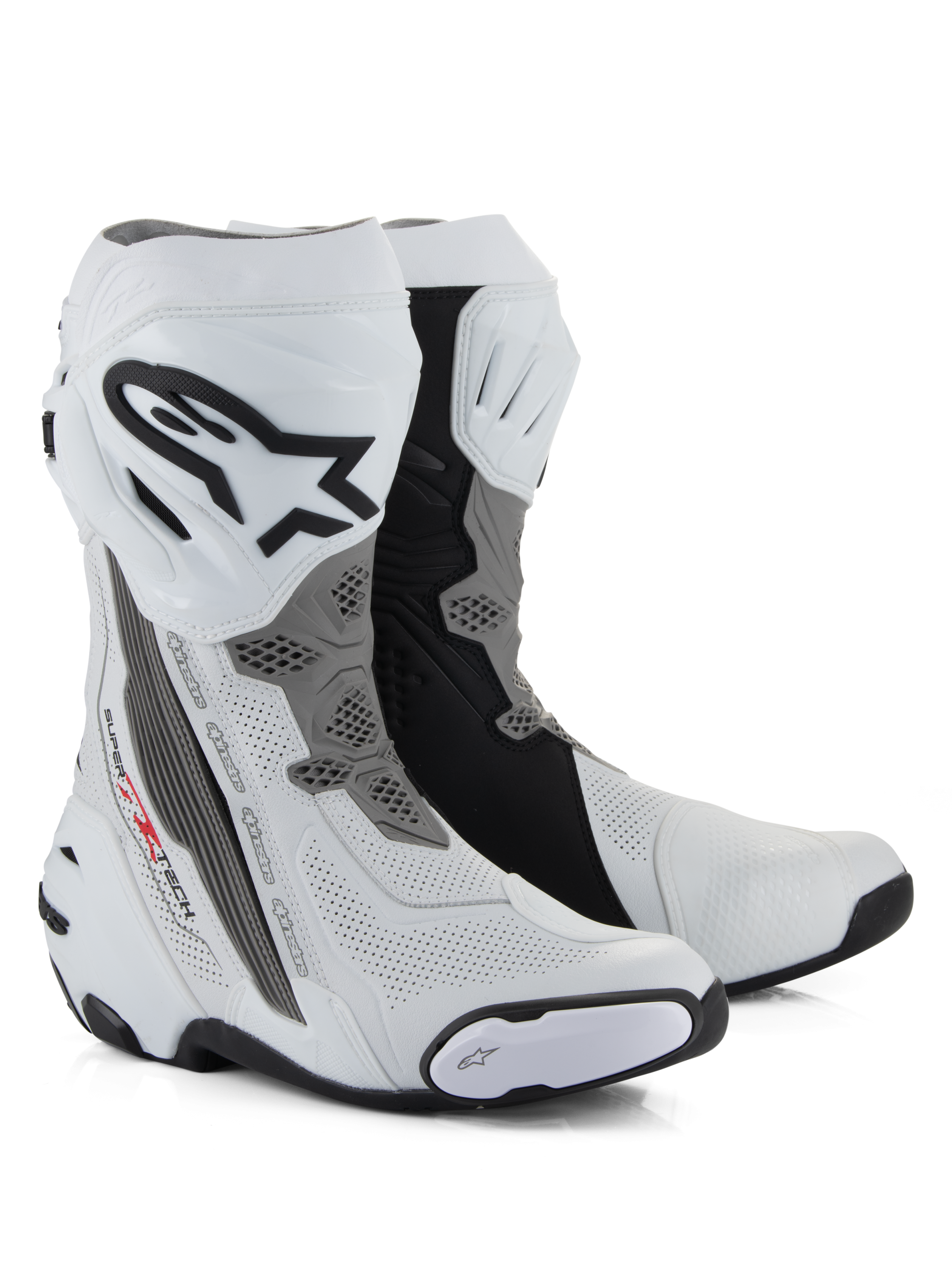 2220121-2024-fr_supertech-r-vented-boots_22137f57-04a6-4d0a-ab41-7947ae8d63e0.png