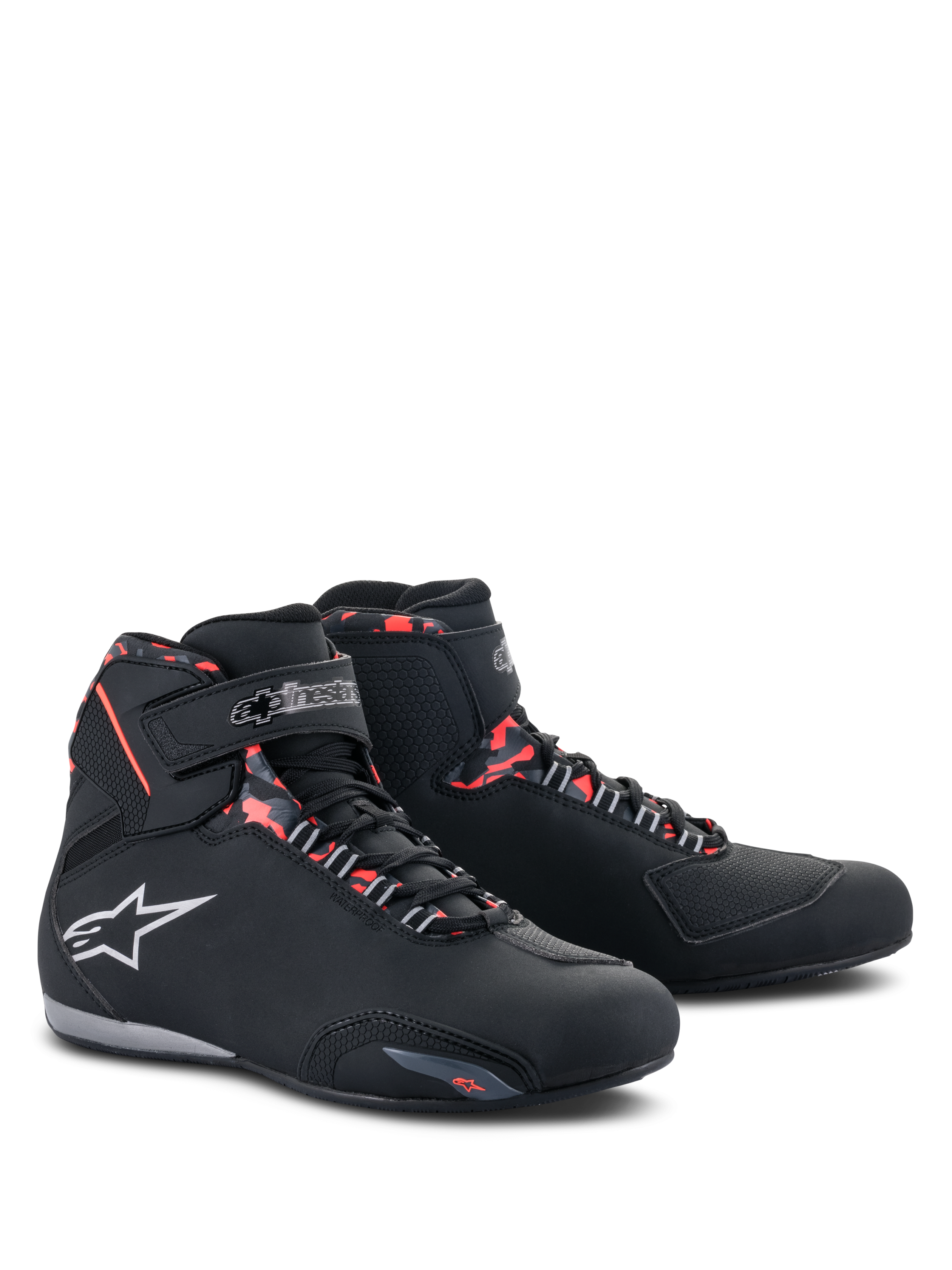 2544519-1118-fr_sektor-waterproof-shoe_c97e4949-469d-4d64-ae91-723814c2a624.png