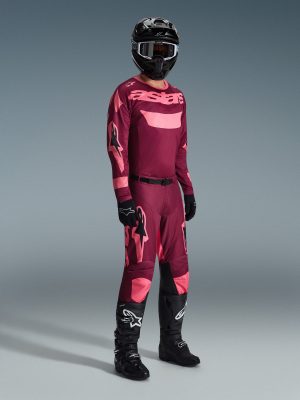 2026 Racer Riway Gear Set