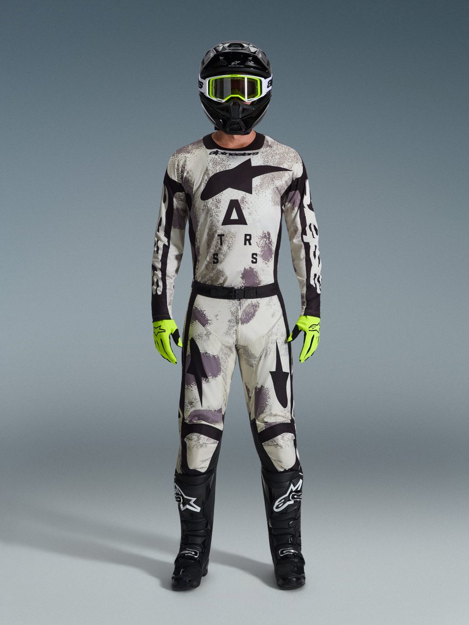 2026 Racer Lahnd Gear Set