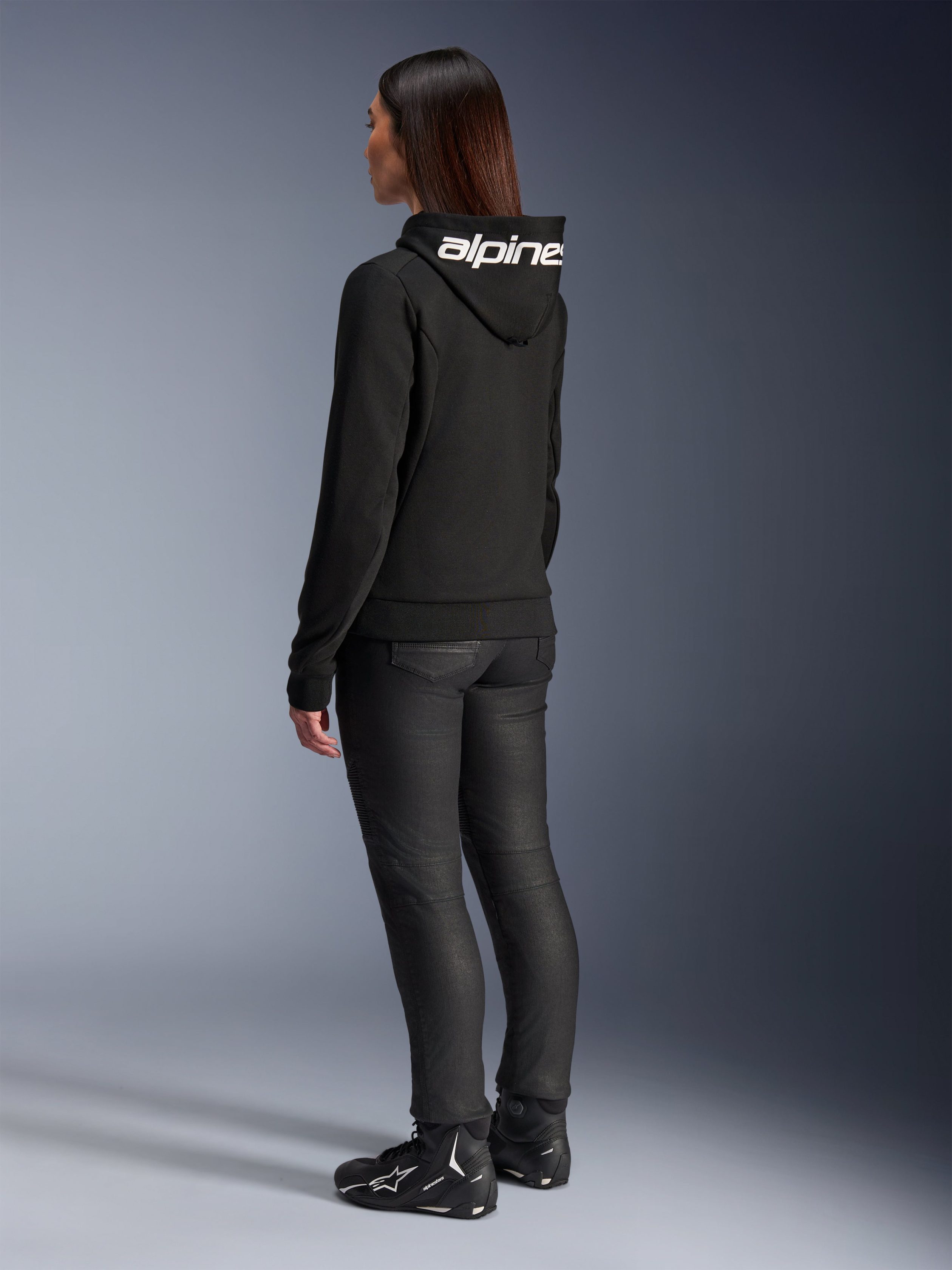4210225-12-of_stella-chrome-v2-sport-hoodie26_5022233f-79e9-4f63-af5e-ad50ad0c9f9a.jpg